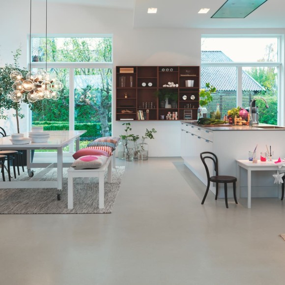 Плитка ПВХ Pergo Tile Glue V3218-40142 Минерал Современный Серый 1305*327*2,5 (3,841)